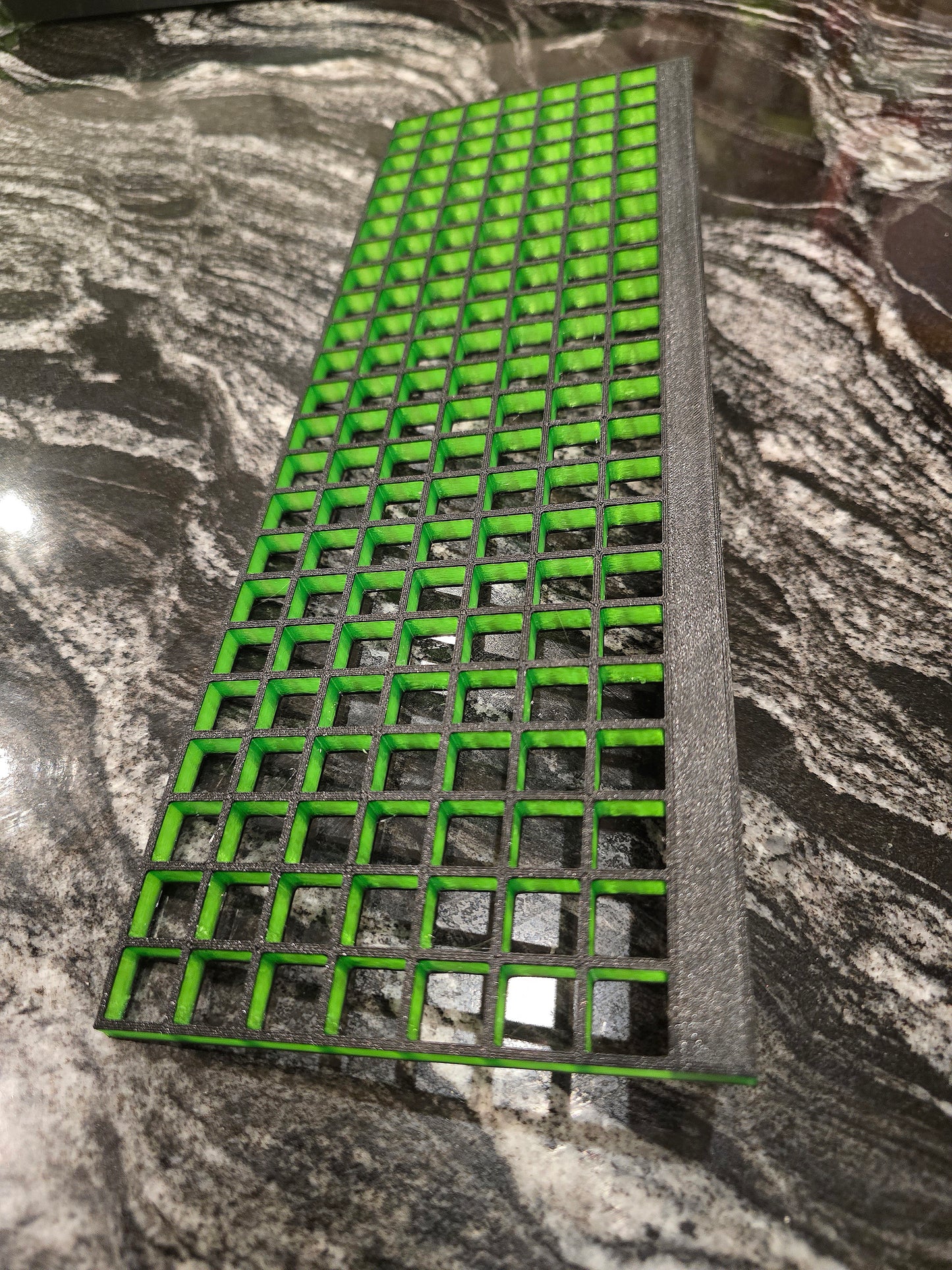 Oversize Magnetic Frag Rack 5x14